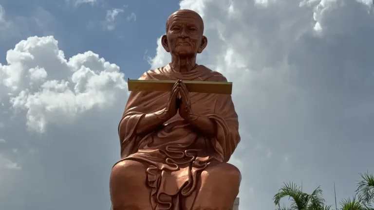 ฝันเห็นสมเด็จโต หรือฝันเห็นหลวงพ่อโต สมเด็จพระพุฒาจารย์ (โต พฺรหฺมรํสี) หมายถึงอะไร เลขนำโชค คืออะไร